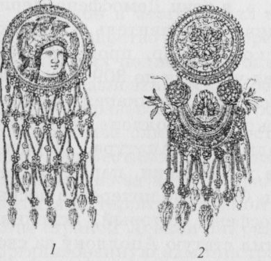Украшения: 1 — золотая височная подвеска с головой Афины Партенос; 2 — золотая серьга роскошного стиля. Курган Куль-Оба. IV в. до н. э. Украшения: 1 — золотая височная подвеска с головой Афины Партенос; 2 — золотая серьга роскошного стиля. Курган Куль-Оба. IV в. до н. э.