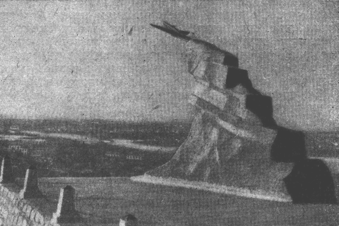 Памятник летчикам на Малаховом кургане Памятник летчикам на Малаховом кургане
